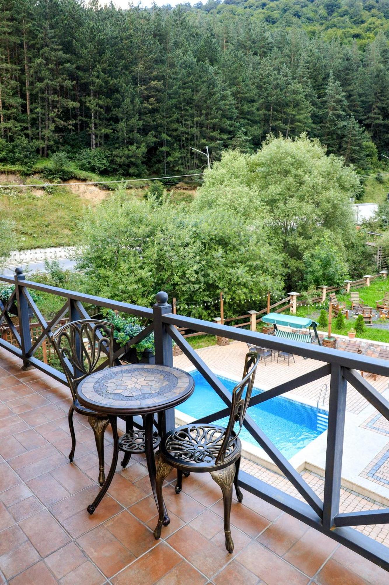Alexander Villa *