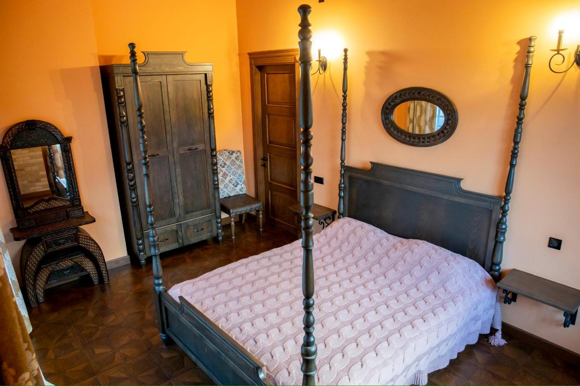 Alexander Villa Dilijan